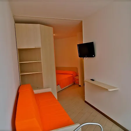 Aparthotel Posta Argegno